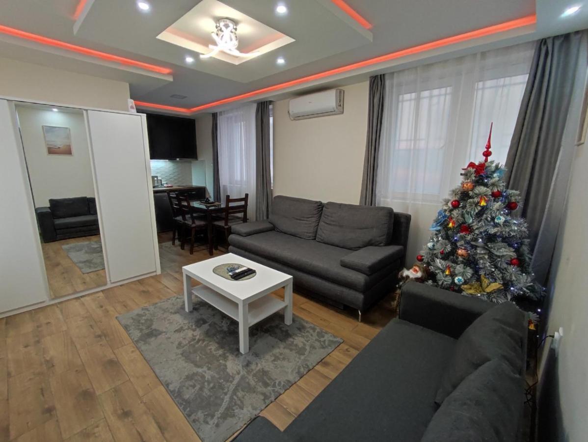 Apartments Wolf Belgrade Extérieur photo